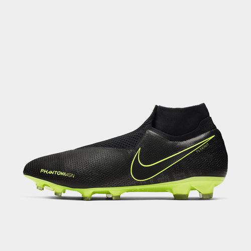 black nike phantom football boots